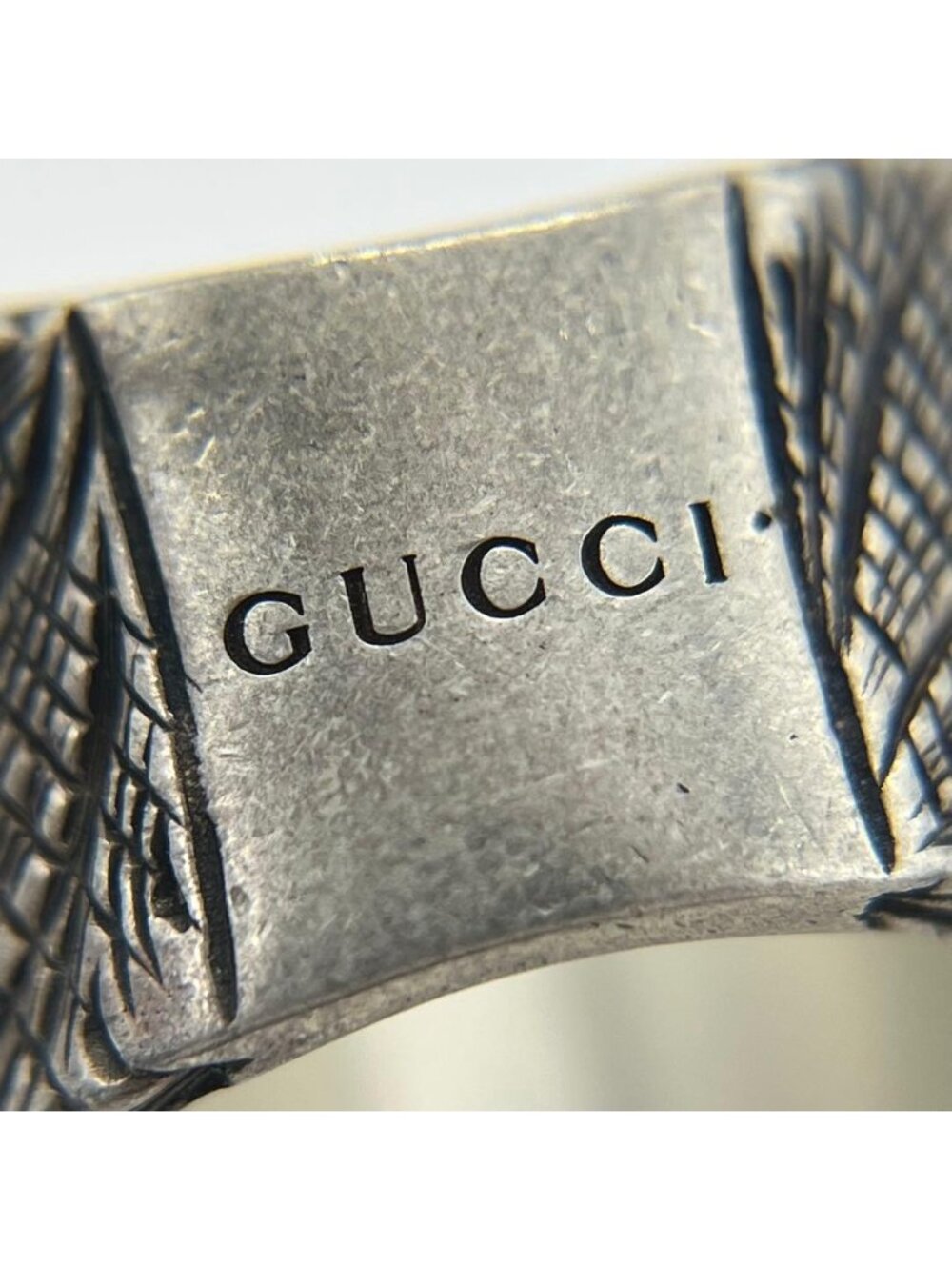 Gucci Arabesque Alphabet Ring S - Picture 14 of 15